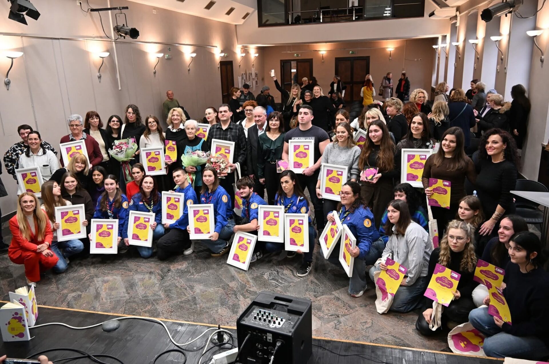 Priznanja i nagrade volonter godine